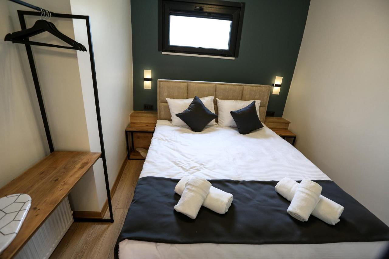 Mia Mia Aparthotel *