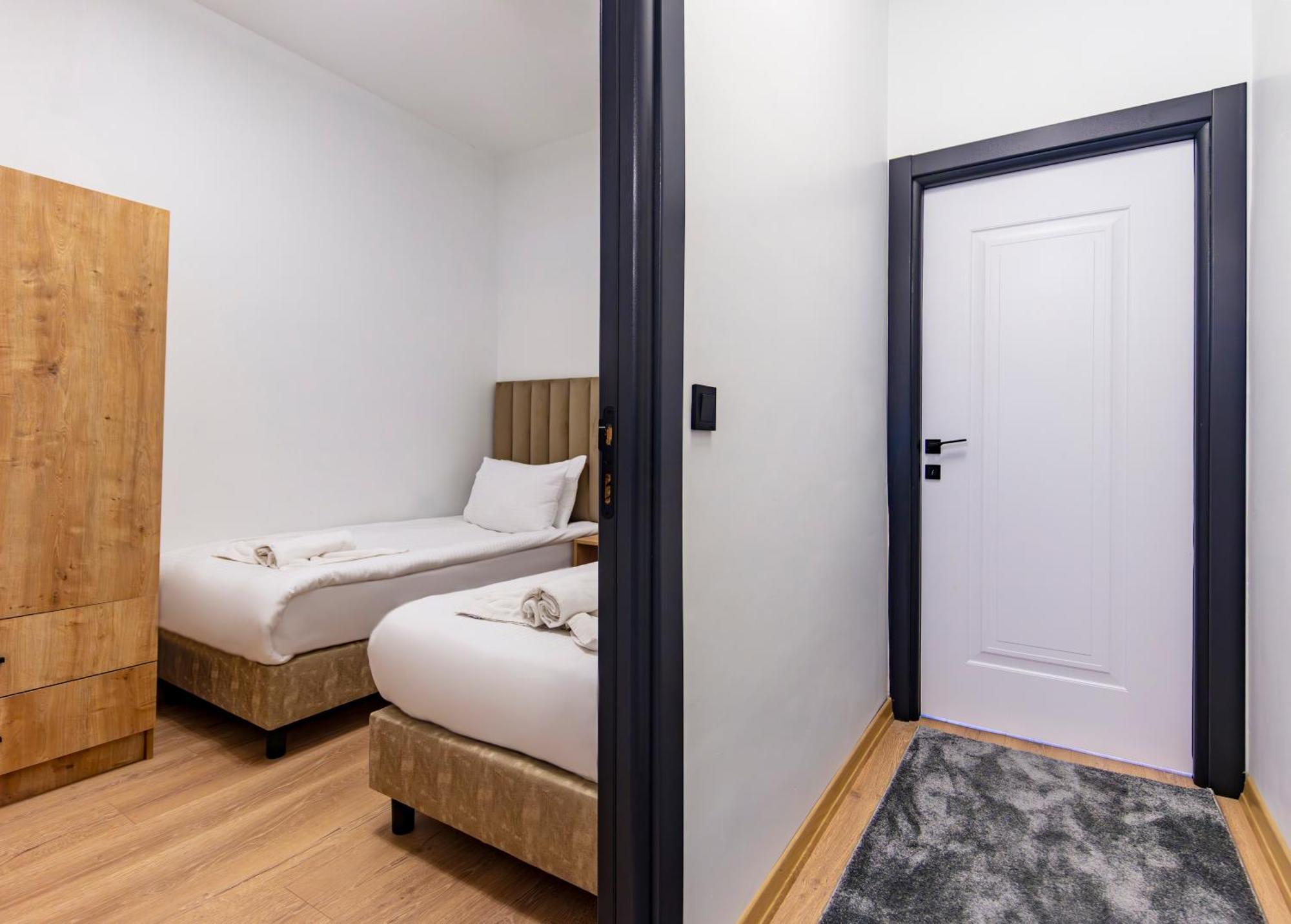 Mia Mia Aparthotel *